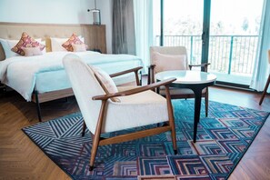 Habitación superior con 1 cama doble o 2 individuales | Caja fuerte, sistema de insonorización, tabla de planchar con plancha