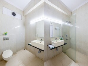 Shower, free toiletries, hair dryer, slippers