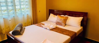  Hideaway Near Kilimanjaro Airport Private Pool & Chemka Hot Springs Access