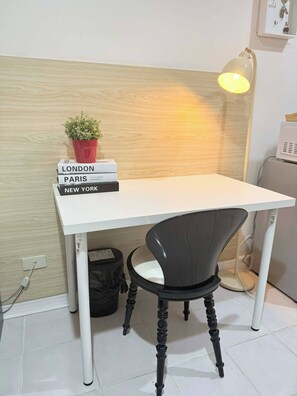 Interior - Cozy Studio Condo With Stunning Tagaytay Views (Tagaytay)