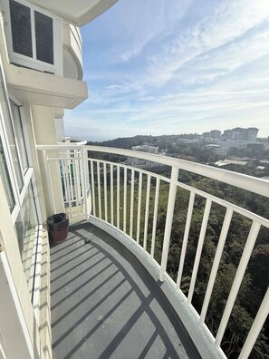 Bloc d'apartaments, 1 dormitori, accessible | Balcó