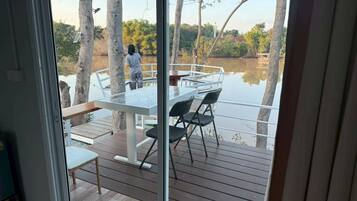 Vue depuis lâhĂ©bergement