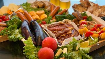 Comida y bebida