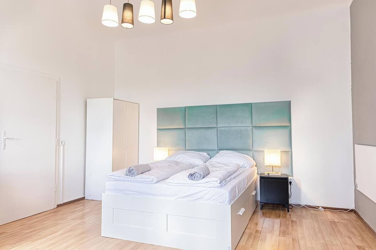 Basic-lejlighed | Strygejern/strygebræt, gratis Wi-Fi