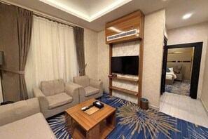 Room - Sunday Grand Al Khobar Hotel Formerly Holiday Al Khaleej (Al Khobar)