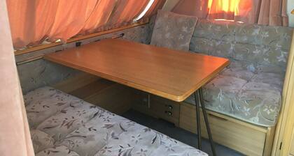 Heart Land Hills in Noto 37 Trailer House Sho
