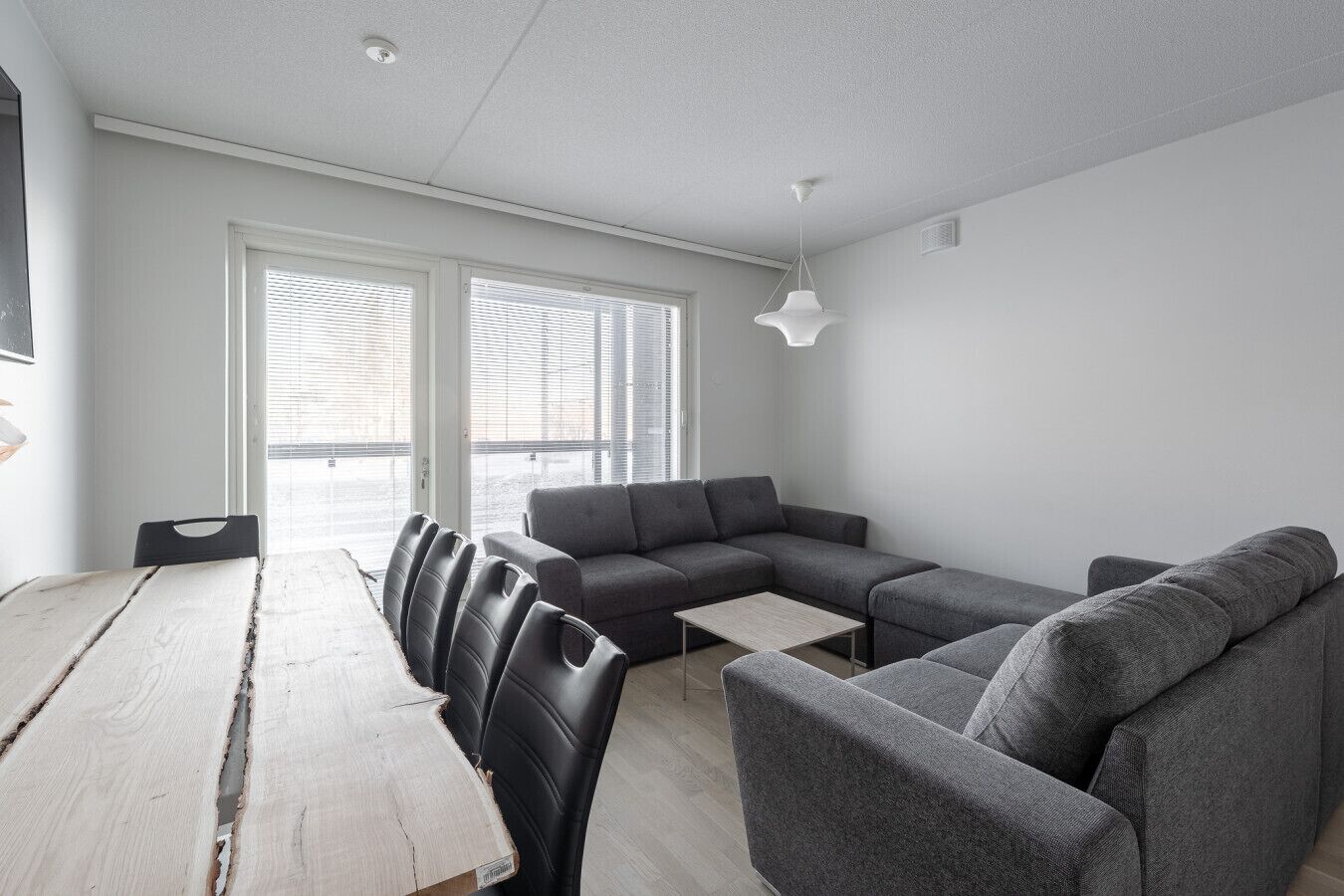 Spacious 1br Apt. Next To Lake Näsijärvi | Sauna & Free Parking - Tampere