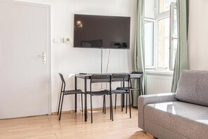 Exterior - Comfortable 2BR Near Prater Danube (Vienna)