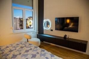 1 bedroom, WiFi - Stone Bridge Apartment (Skopje)