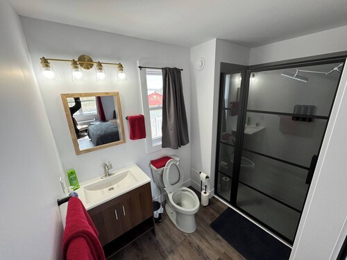 Red Farm Inn - Room 12