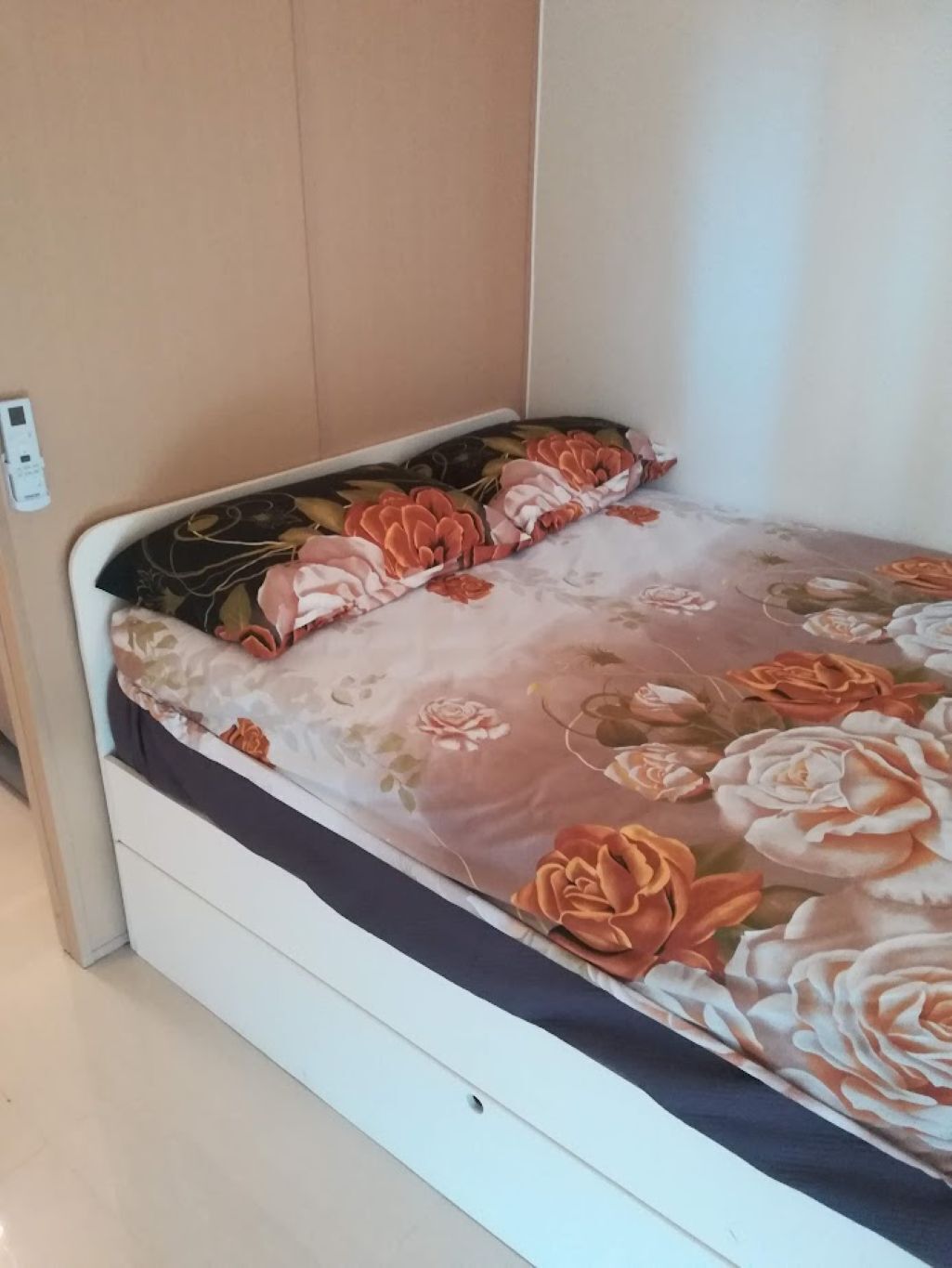 1 soverom og sengetøy