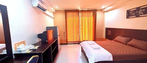 Standard Double Room Single Use, Garden View | Free WiFi