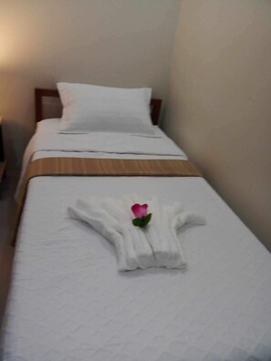 6 Schlafzimmer, Bügeleisen/Bügelbrett, Internetzugang, Bettwäsche