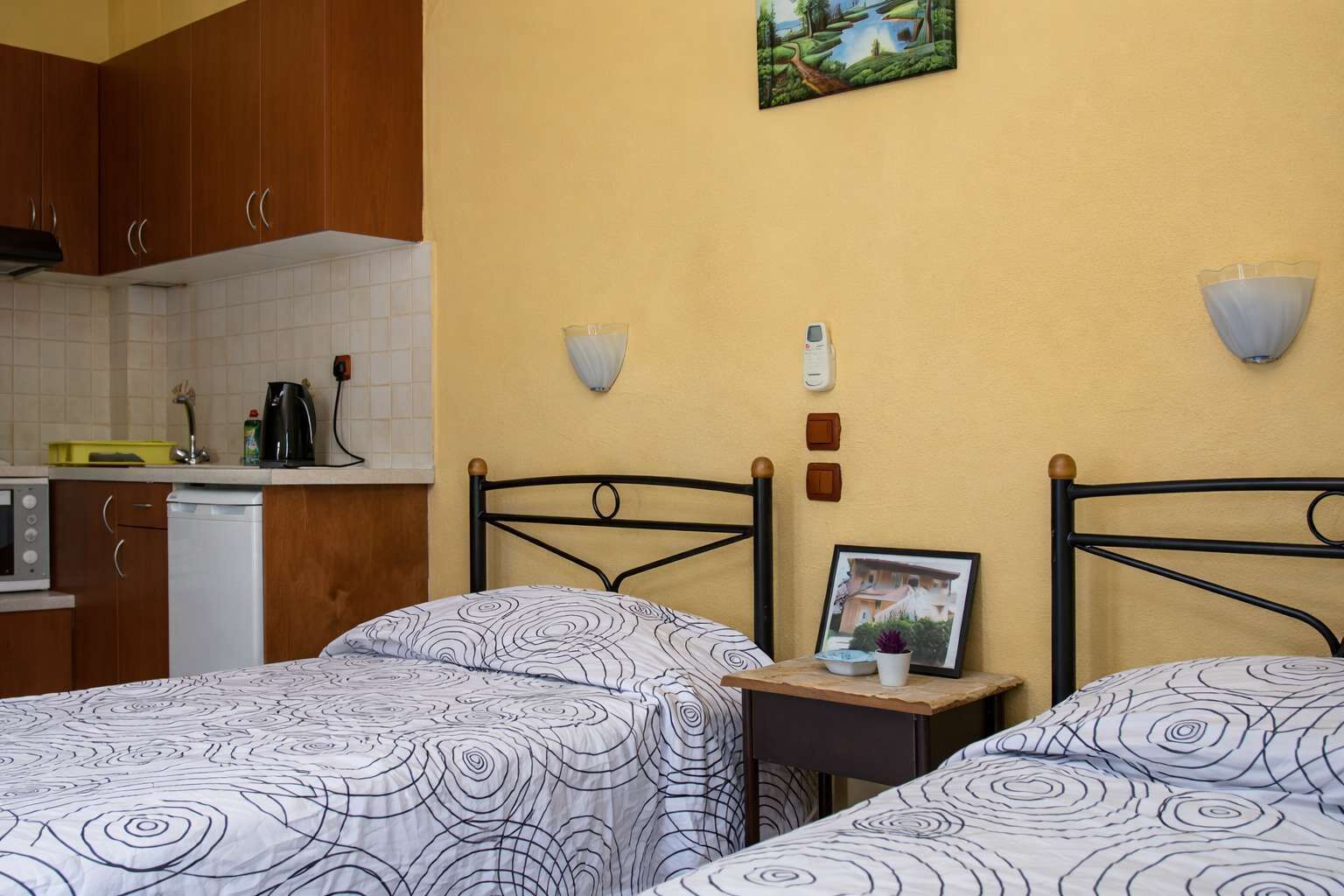 1 bedroom, iron/ironing board, WiFi, bed sheets