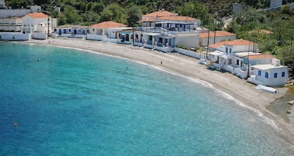 Agali Beach - Studio with Sea View in Chios