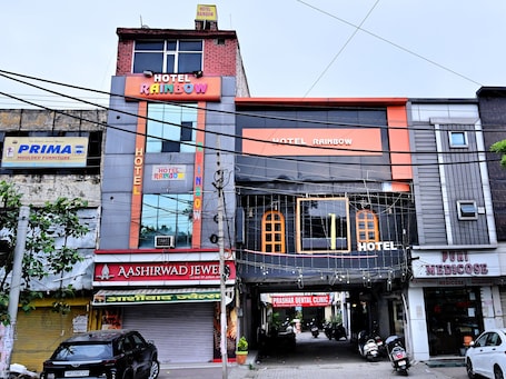 Exterior. Hotel Rainbow