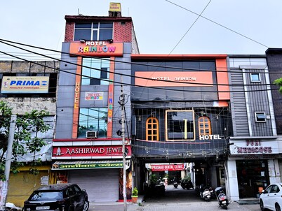 Hotel Rainbow