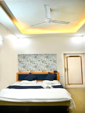 Deluxe szoba kétszemélyes ággyal