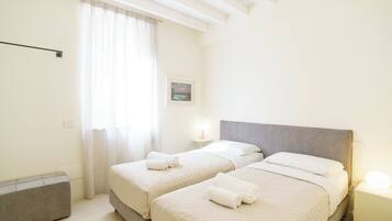 In-room safe, iron/ironing board, free WiFi