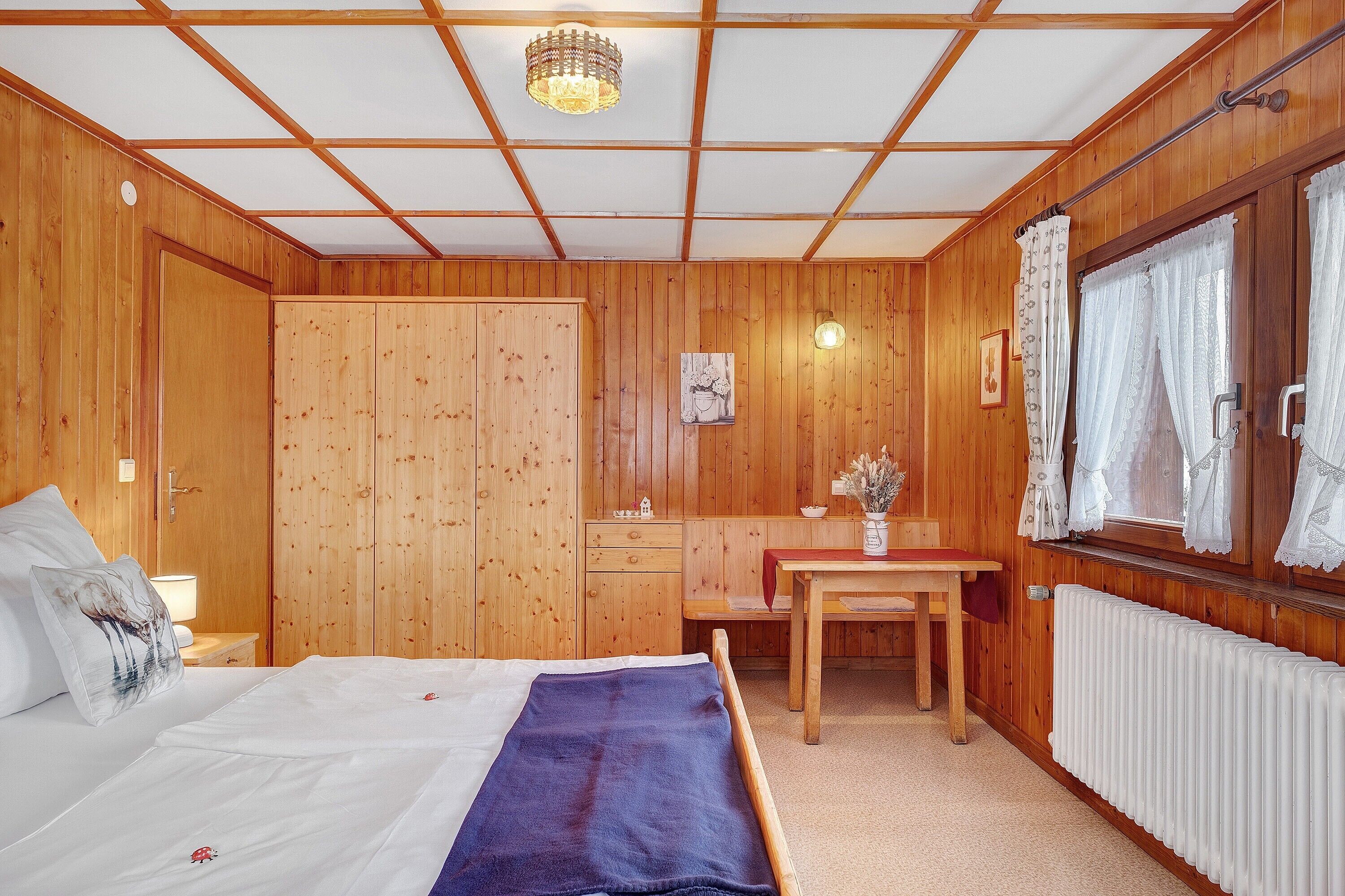 2 habitaciones, wifi y ropa de cama 