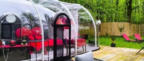 Tent, 1 King Bed, Garden View | Outdoor dining