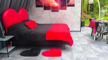 Tent, 1 King Bed, Garden View