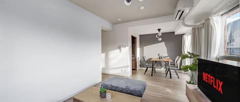 Apartment | Living area