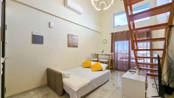 2 bedrooms, bed sheets