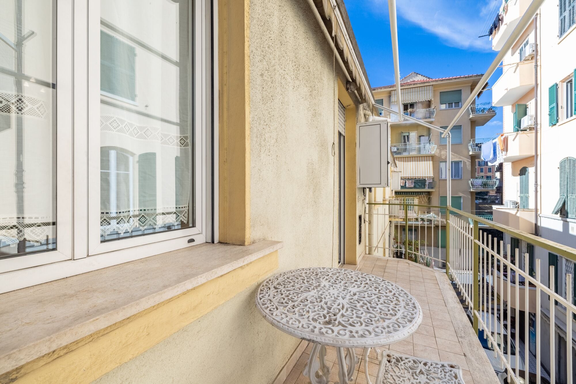 Basic-Apartment | Speisen im Freien