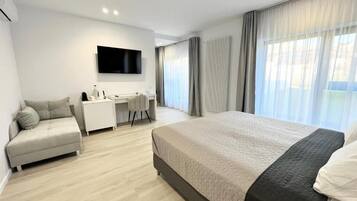 Dobbeltrom – deluxe, hageutsikt | Wi-fi (inkludert)