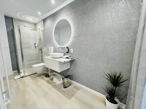 Bathroom - AVA Urban Suites (Turda)