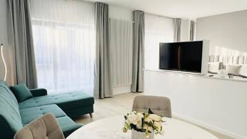 Departamento Deluxe, vista al patio | Interior