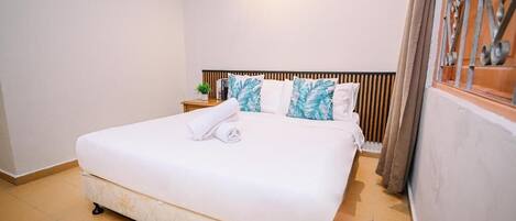 Double Room | Iron/ironing board, free WiFi