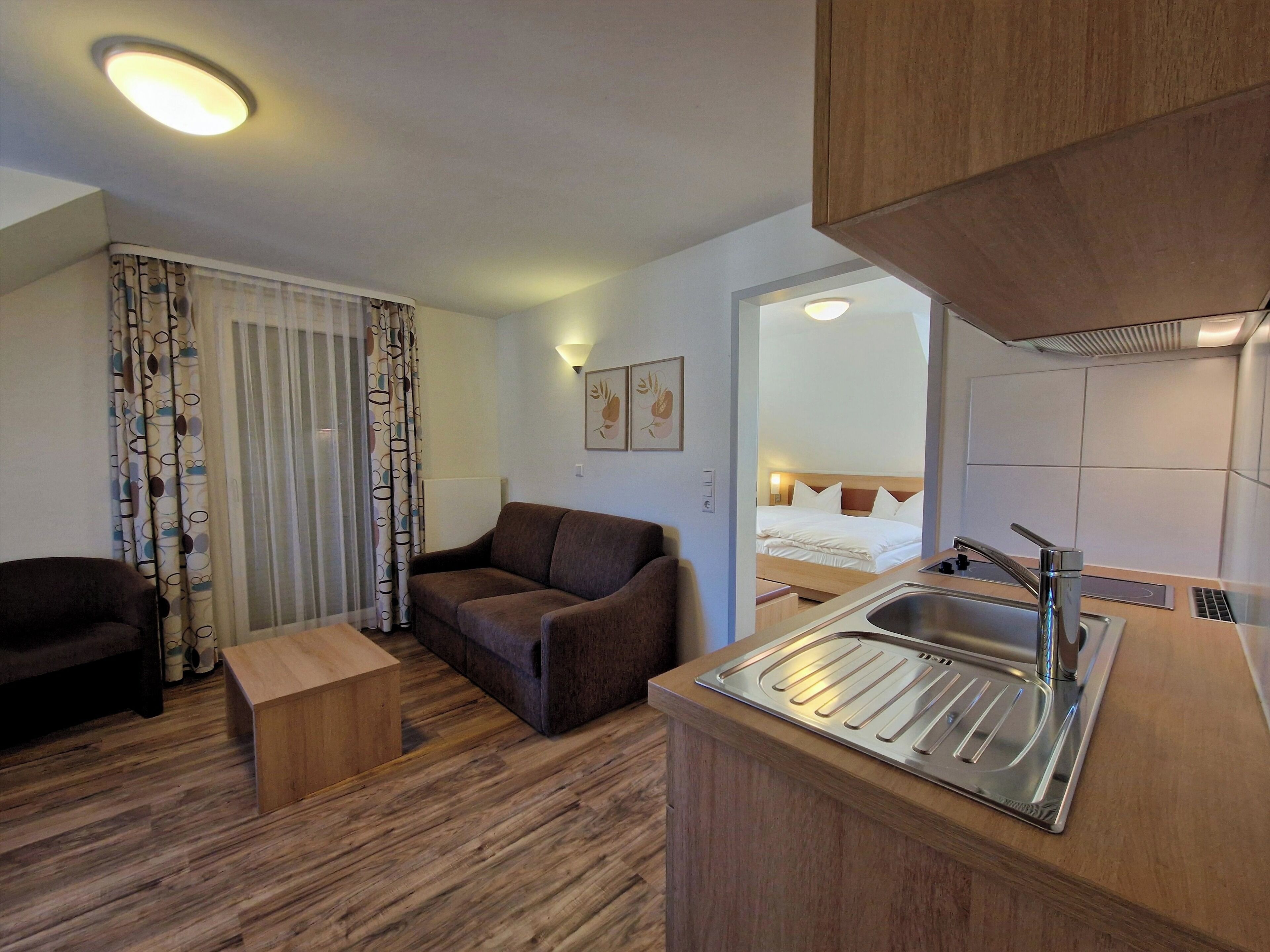 Premium Apartment im Apartmenthaus | Hypo-allergenic bedding, desk, free WiFi, bed sheets