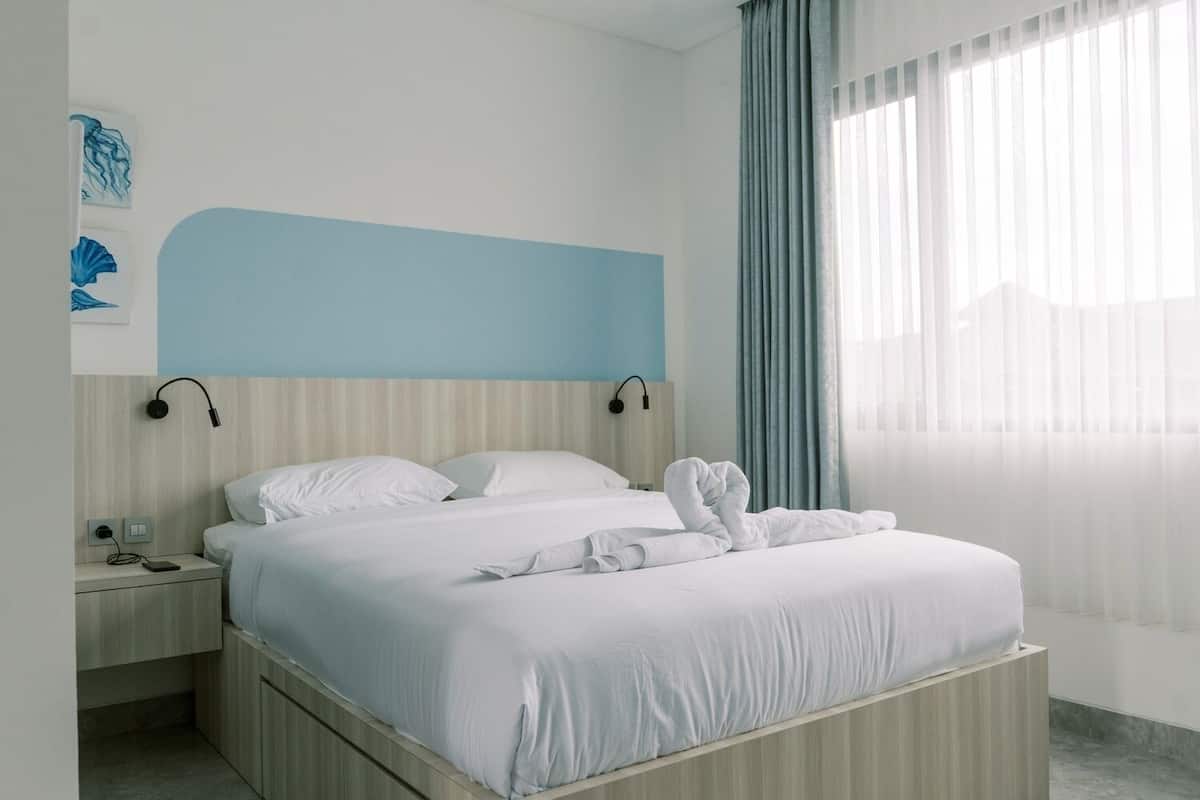 Deluxe Apartment | In-room safe, desk, laptop workspace, free WiFi