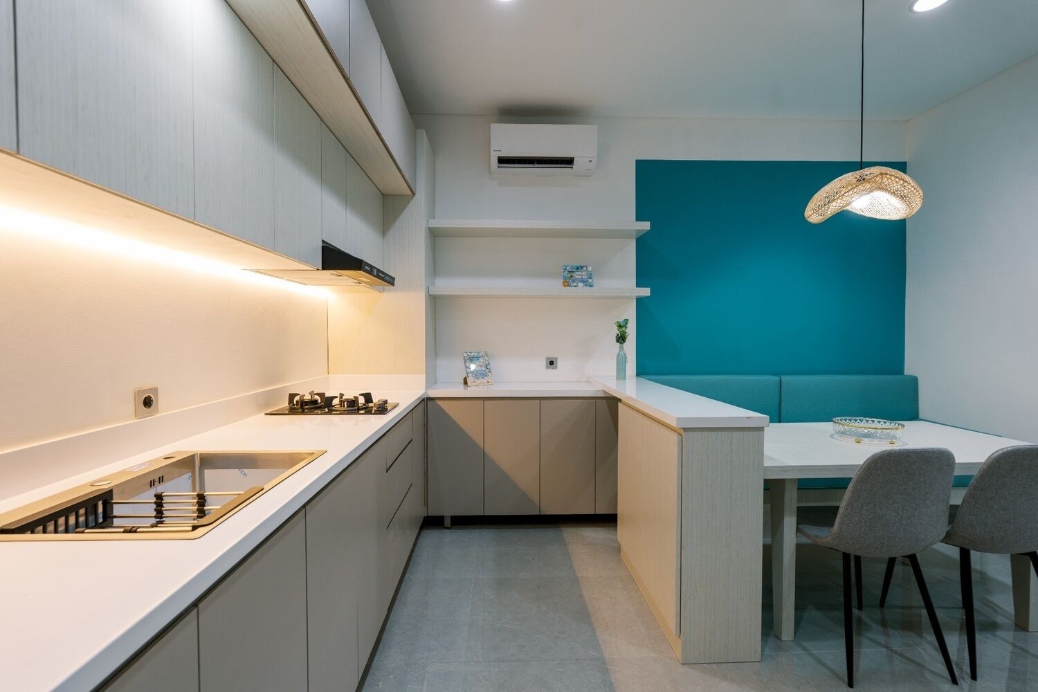 Familieleilighet | Spiseområde på rommet