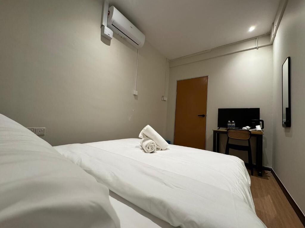 Standard-Doppelzimmer, Gemeinschaftsbad | Schreibtisch, Bügeleisen/Bügelbrett, kostenloses WLAN