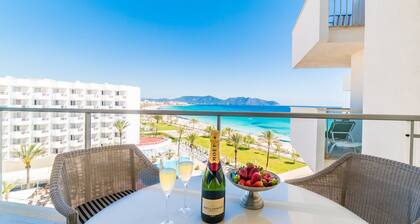 Cala Millor, schöne FEWO, 6 Etage , 2SZ, Meerblick, Direkt am Strand WIFI