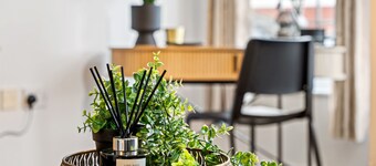 Modern 2-Bed Flat with Flexible Beds