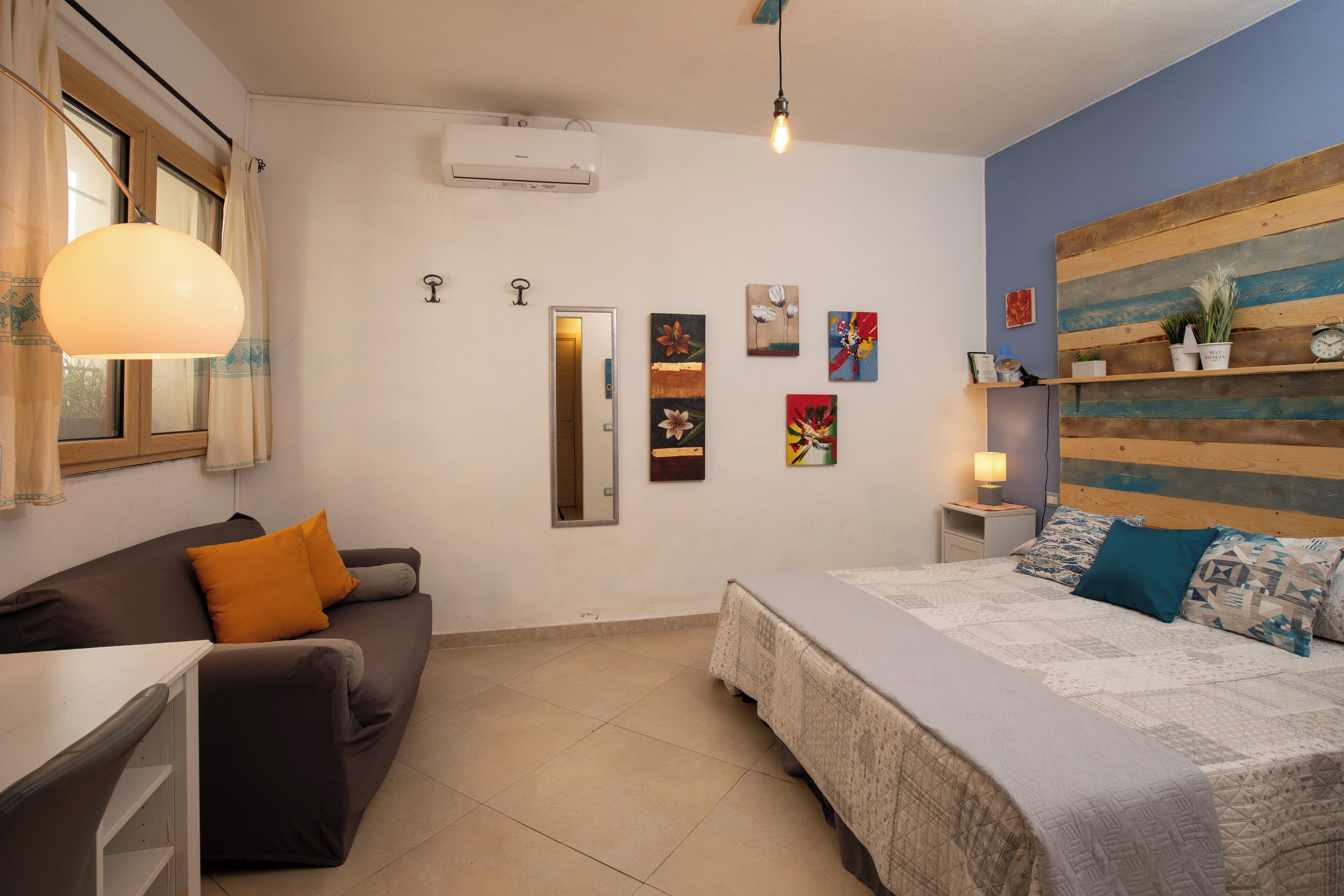 Camera Comfort | Con stile personalizzato, con arredamento individuale