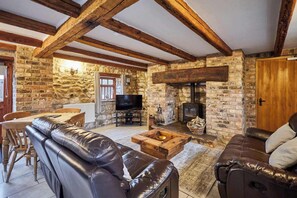 Fireplace - Host & Stay | Mill House BRID (Bridlington)