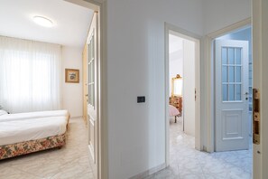 2 bedrooms, iron/ironing board, free WiFi, bed sheets - Comfort Home in Sanremo by Wonderful Italy (Sanremo)