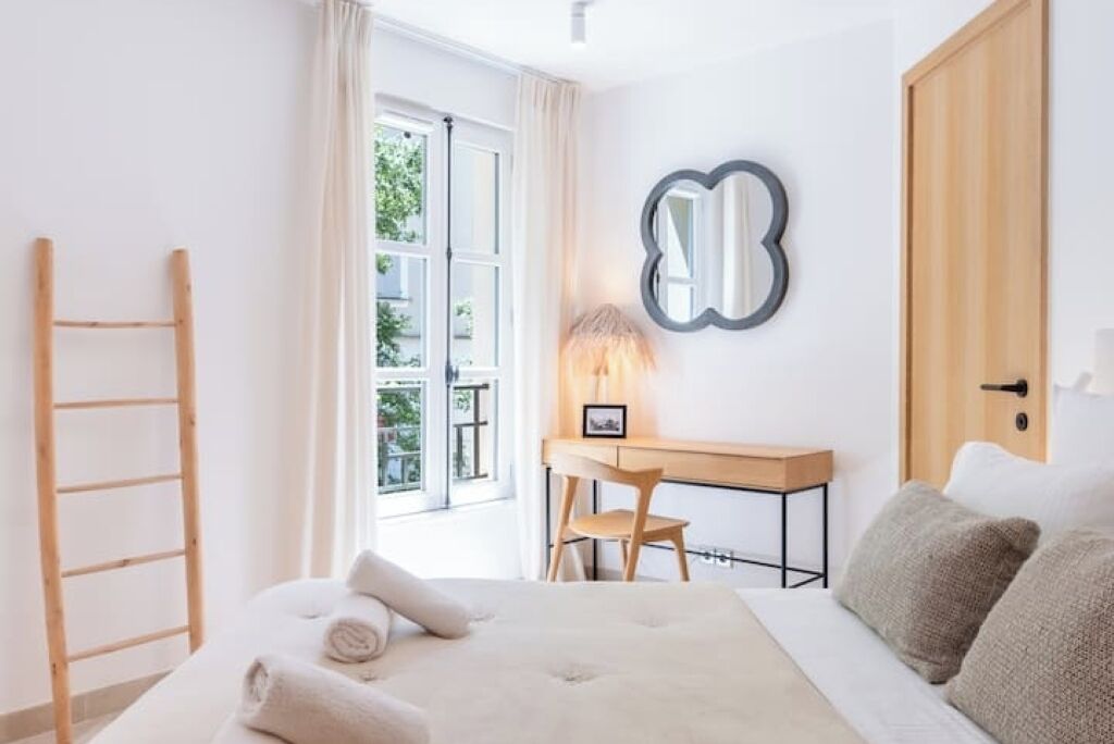 Fer et planche à repasser, Wi-Fi, draps fournis