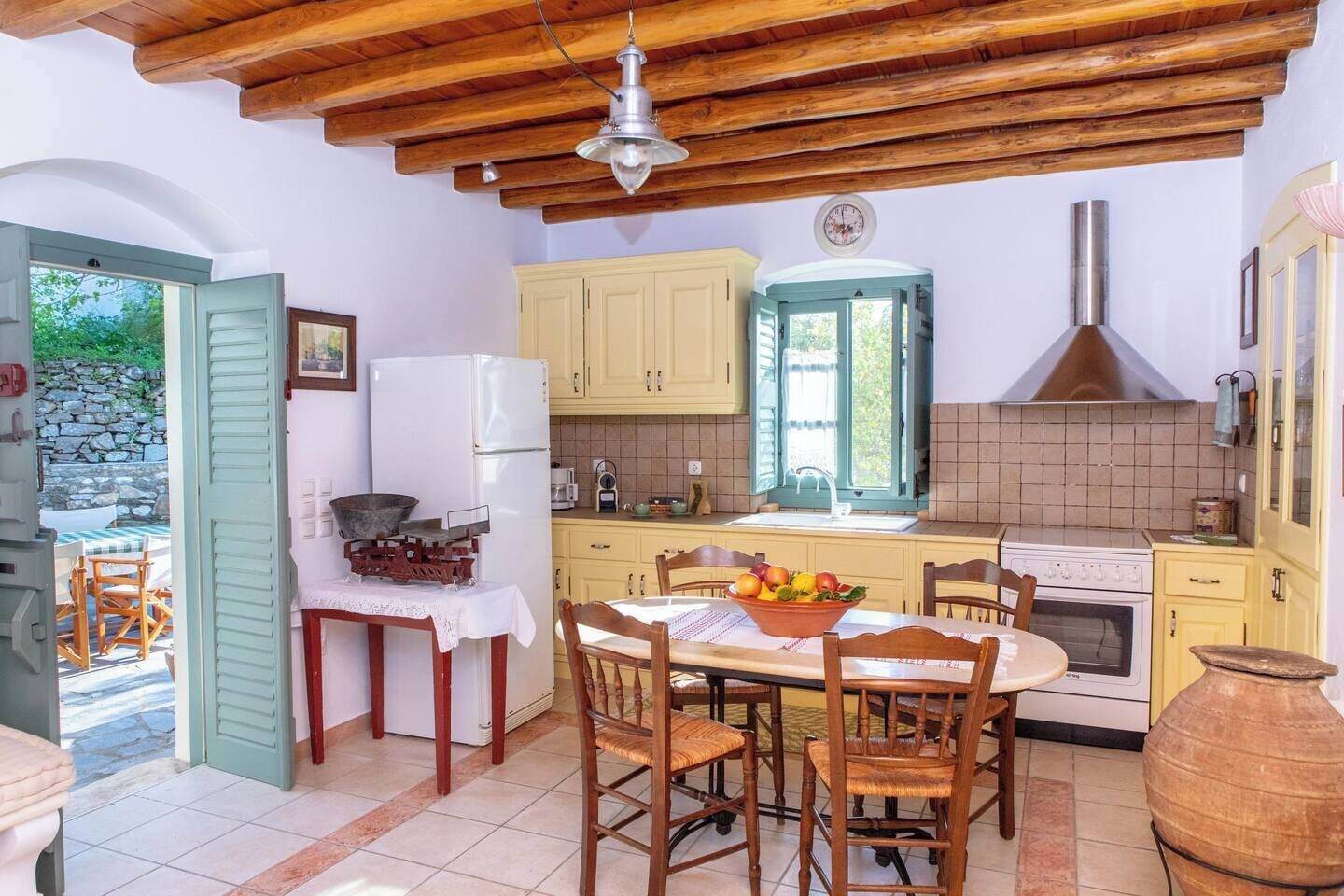 3 Bedroom Authentic Villa with BBQ | Private kitchen