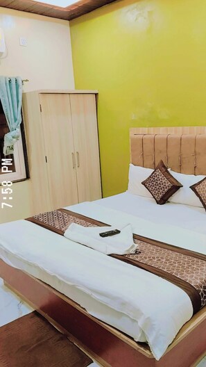 Free WiFi - Shri Hari Kripa Residency (Varanasi)