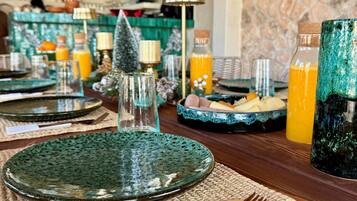 Desayuno a la carta gratuito y diario