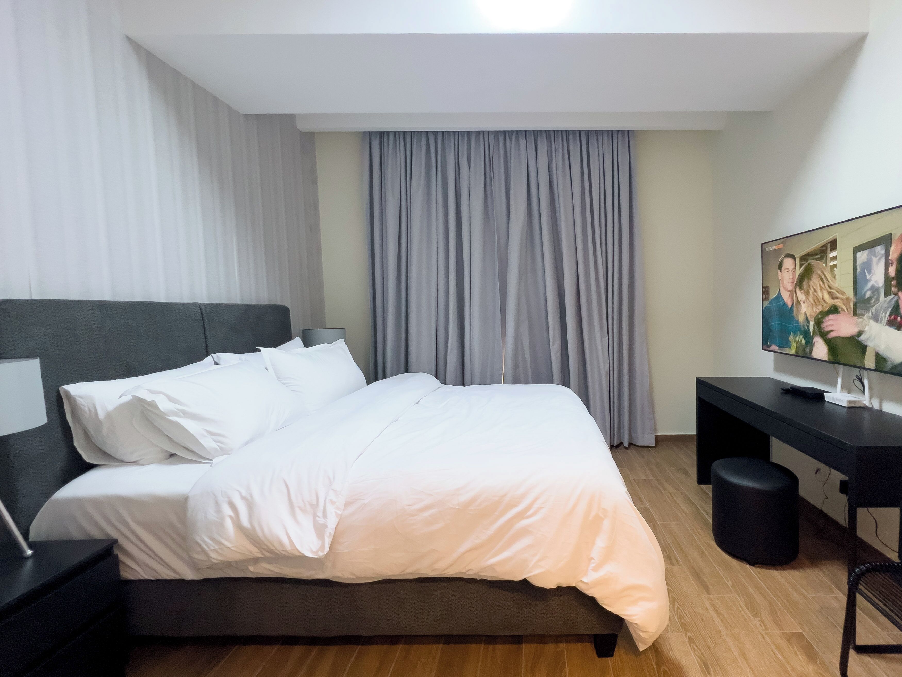 Classic Studio, City View