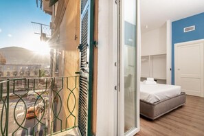 Blackout drapes, soundproofing, iron/ironing board, free WiFi - Nelli Rooms - Via Biassa (La Spezia)