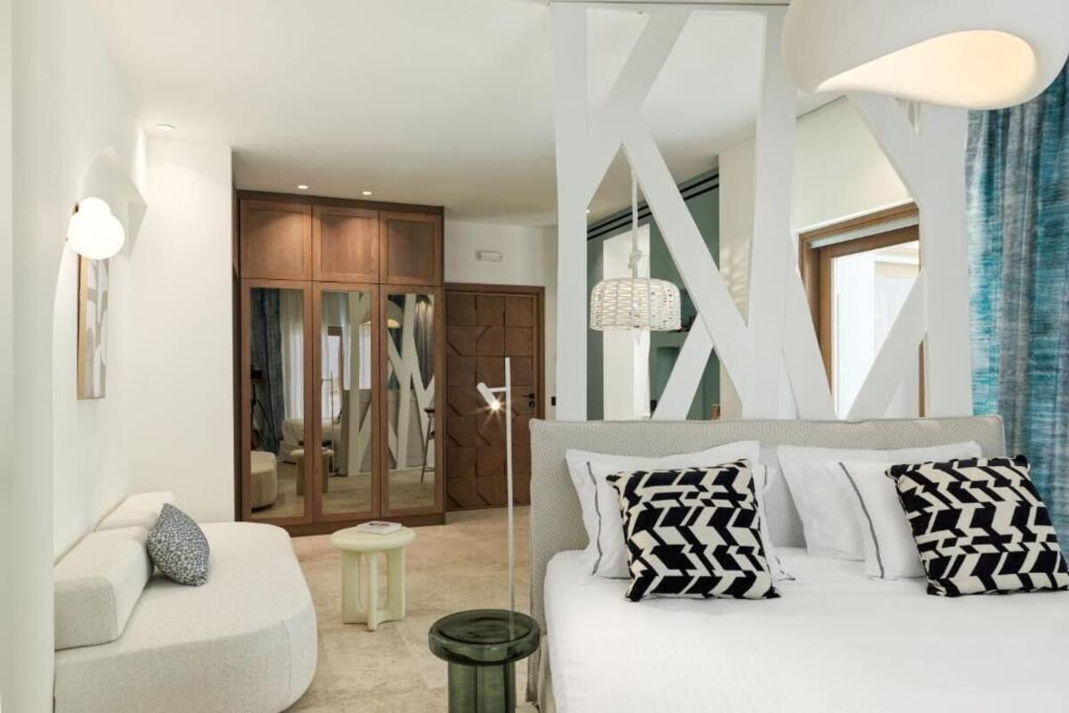 Comfort Studio Suite | In-room safe, desk, laptop workspace, soundproofing