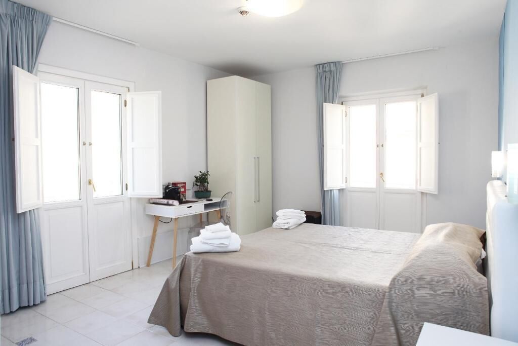 Vierbettzimmer, Balkon, Stadtblick